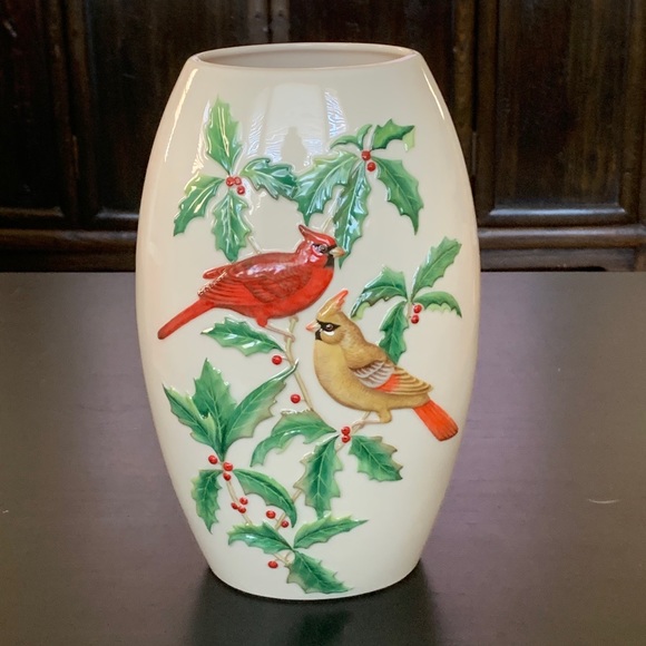 Other - Vintage Holiday Vase